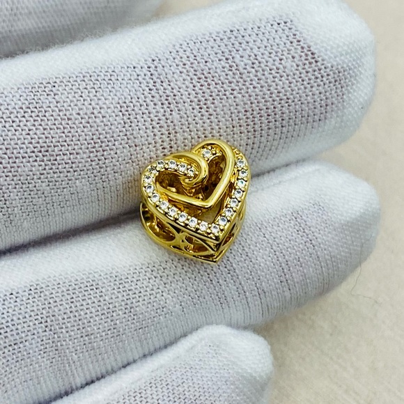 EUC Pandora 769270C01 14k Gold-Plated Sparkling Entwined Hearts Charm w/ CZs - Picture 7 of 11